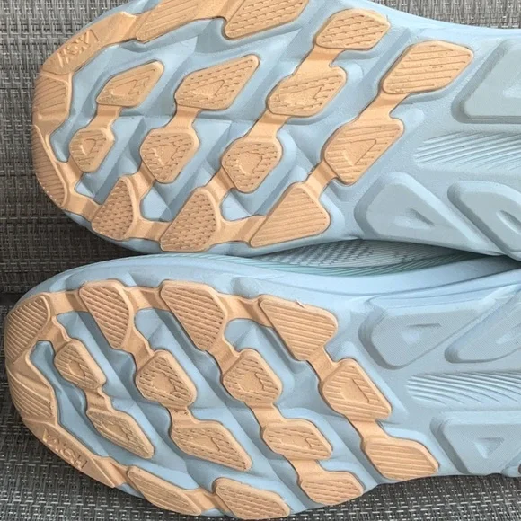 Hoka Women's Blue Athletic Shoes 7 D - Picture 6 of 10